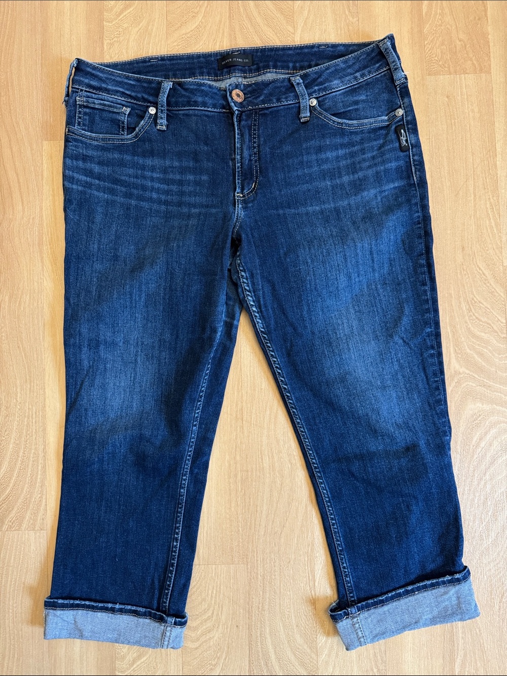 Silver Jeans Dark Blue Women’s Capri